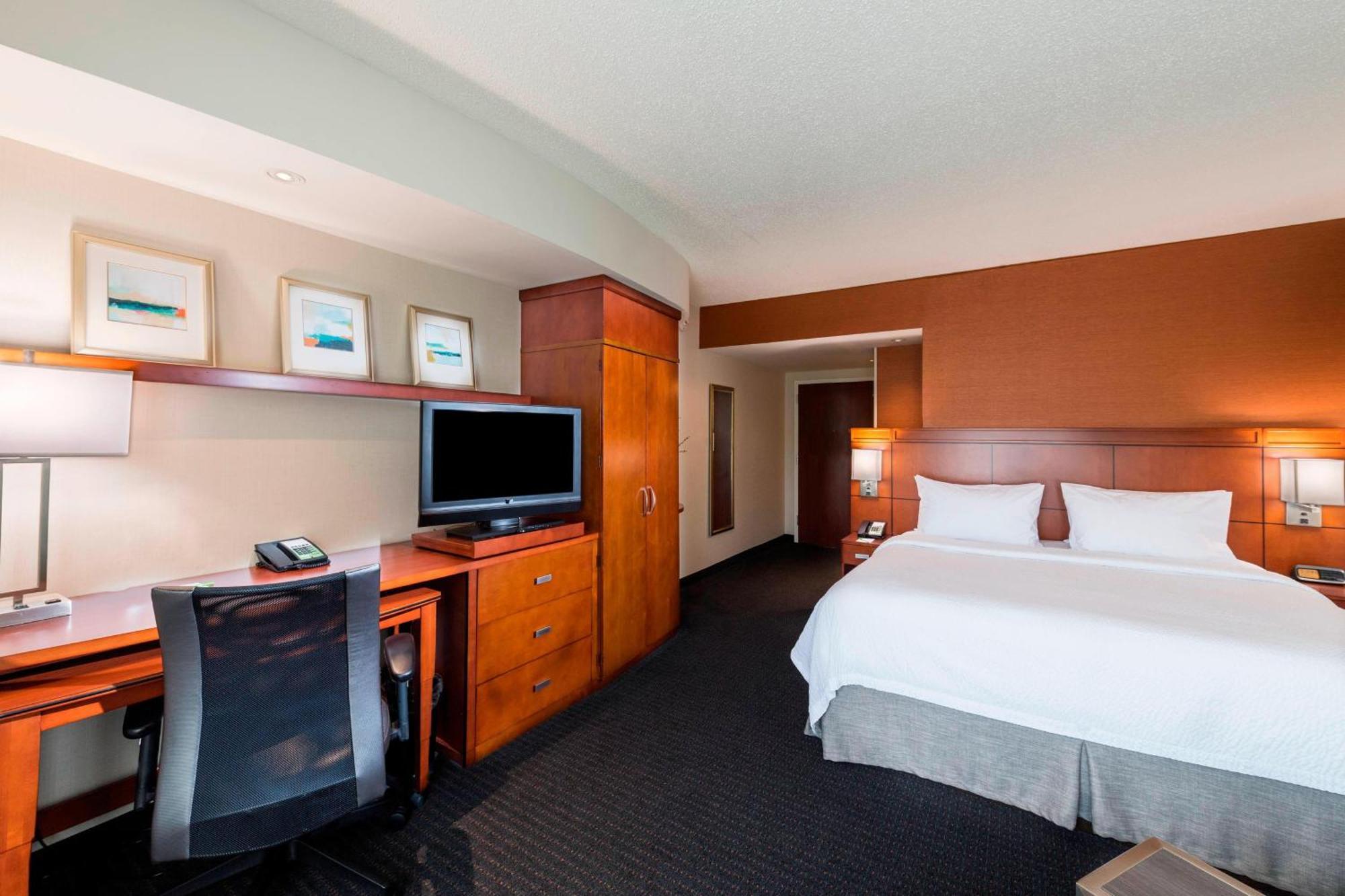 Courtyard By Marriott Atlanta Buford Mall Of Georgia Buitenkant foto